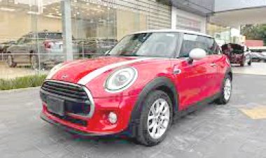 El dueño de un mini Cooper robado vio su auto y logró detención del presunto