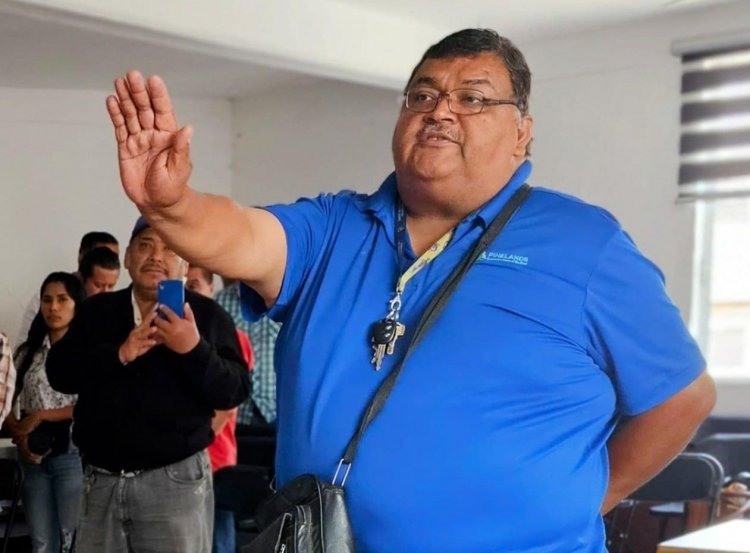 Rafael Reyes tomó protesta a los ayudantes de Col. Josefa Ortiz