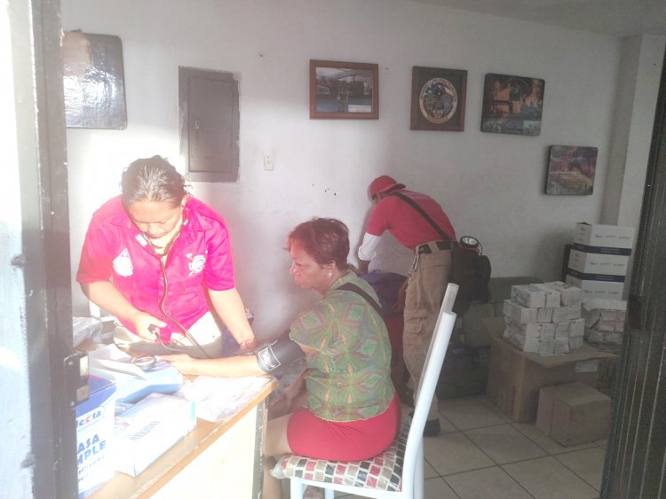 Brigada de Jojutla sigue brindando ayuda tras el desastre en Acapulco