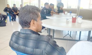 Demandarán al alcalde de Tepalcingo por no brindar seguro social a policías