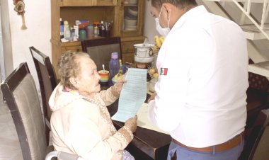 Mujeres con problemas de movilidad tienen apoyo en el Instituto de Crédito