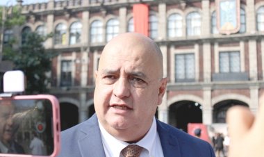 Arranca entrega de placas  y las tarjetas de circulación