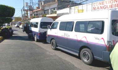 Vigentes, el transporte pirata  y muchos permisos falsificados
