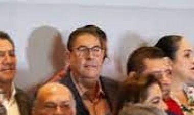 Morena confirma lanzamiento de Víctor Mercado al Senado
