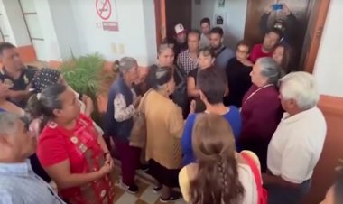 Comerciantes exigen instalar tianguis navideño en el ALM