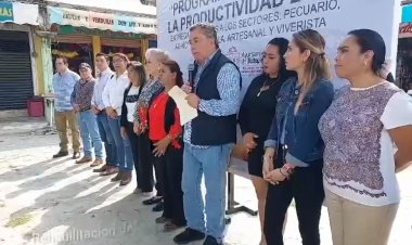 Rafael Reyes supervisó rehabilitación de mercado