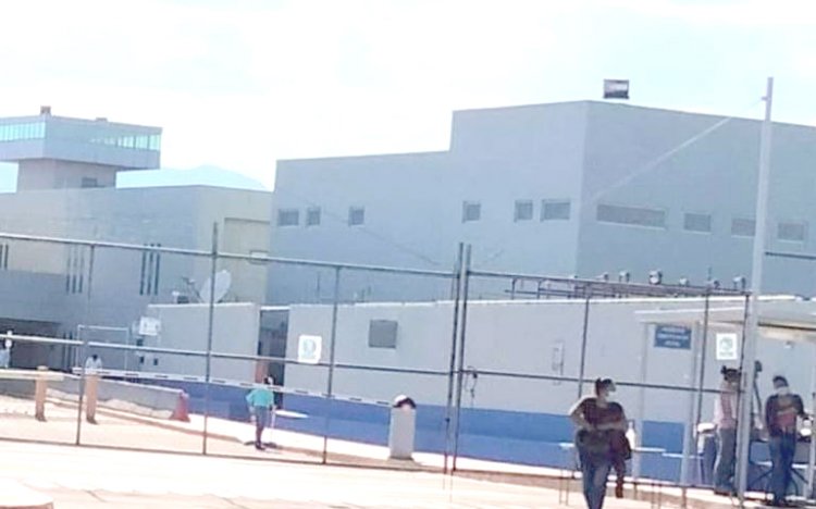 Van 8 mujeres muertas en  la prisión femenil de Coatlán