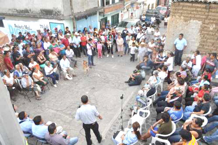 En Tlayacapan, piden salida del alcalde por inseguridad