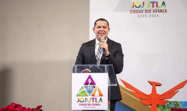 Juan Ángel Flores rindió su Segundo Informe de Gobierno