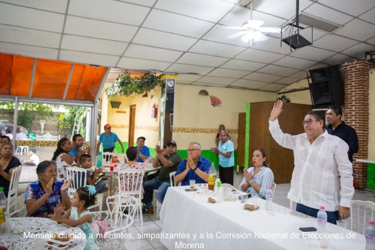 Se reúne Víctor Mercado con  morenistas de la zona sur