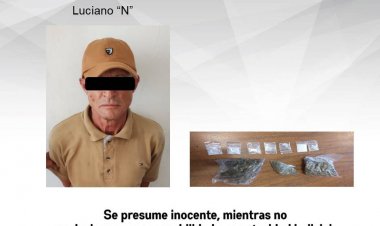 Lo atrapan con cartulinas de amenazas y estupefacientes