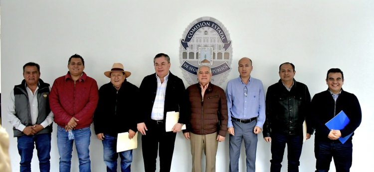 Ortiz Guarneros se reúne con presidentes municipales de la primera región