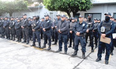 Un bono por mil pesos recibieron los policías de Cuautla en reconocimiento
