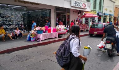 También en el Oriente, expendedores de flores tuvieron gran día
