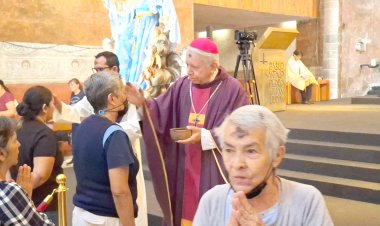 A ser generadores de paz, lanzó un llamado el obispo