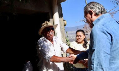 Rafael Reyes entregó obras de infraestructura social