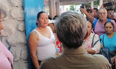 Protestan en SAPAC por incumplimiento de acuerdos con Asoc.Gustavo Salgado