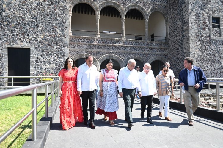 Reconoce López Obrador trabajo conjunto con Cuauhtémoc Blanco