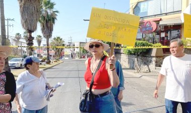 Urióstegui solamente trabaja por  reelección; no atiende demandas