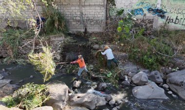 Hacen limpieza en barrancas en Jiutepec para prevenir riesgos