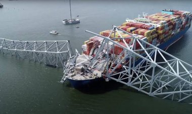 Dos connacionales, desaparecidos tras caída de puente en Baltimore: AMLO