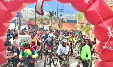 Por falta de infraestructura, los ciclistas, en grave riesgo