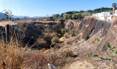 No atienden bien a niño afectado por polución en una mina, acusan