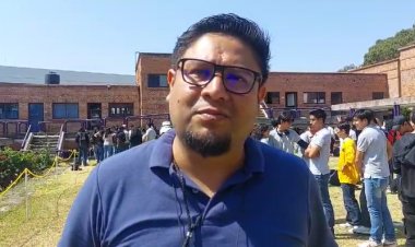 Mil 800 están en la UAEM presenciando el eclipse