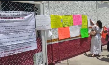 Se manifiestan contra directora de hospital del ISSSTE en Cuautla