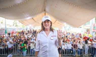 Margarita González Saravia, Gobernadora en Territorio