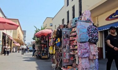 Ambulantes invaden el zócalo y calles aledañas al Ctro. Histórico de Cuautla