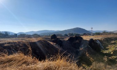 Gases tóxicos se desprenden de la Mina de Tezontepec, acusan
