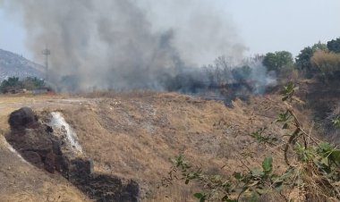 Se mantiene vivo incendio en mina de Tezontepec, sin acción de la autoridad