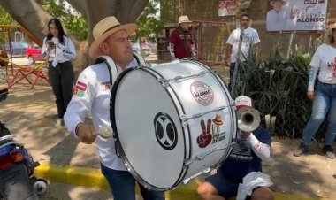 No para Agustín Alonso de visitar casas y comercios