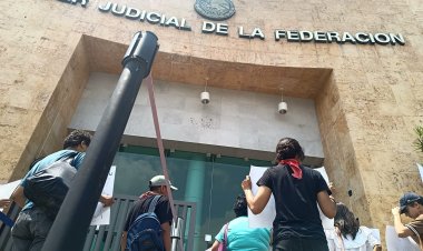 Se acusa impunidad por supuestos actos agresivos de maestra a alumna