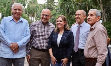 Brinda su respaldo a Lucy Meza el colegio de notarios