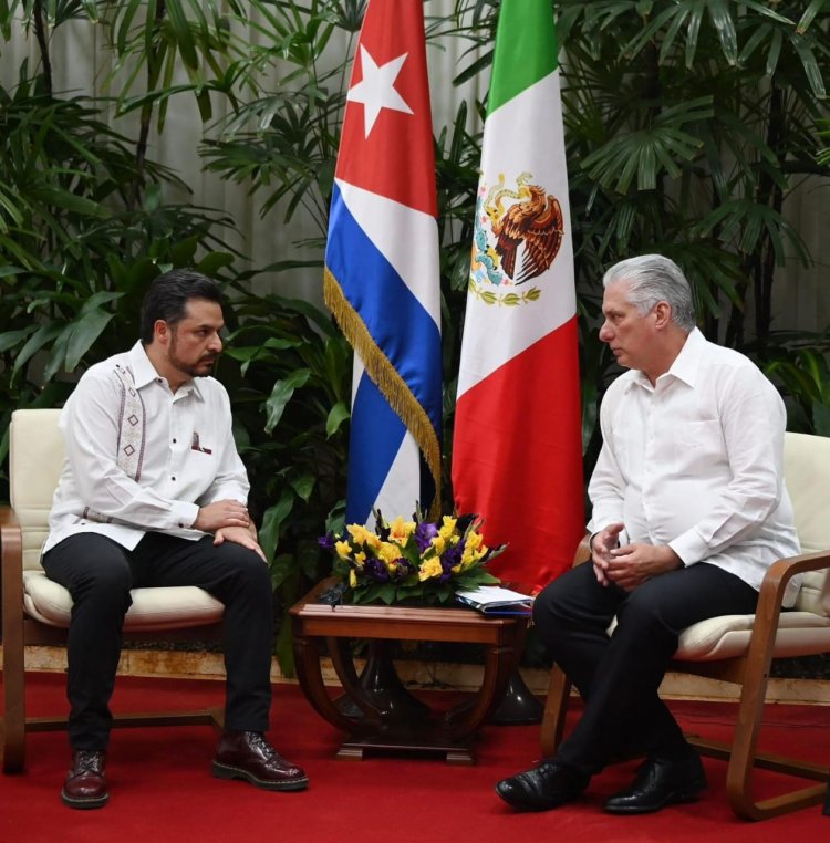 Se compromete más apoyo cubano al IMSS - Bienestar
