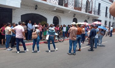 Maestros en zona de influencia del Popo piden apoyo a SNTE por riesgo volcánico