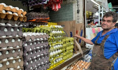 Cae venta de huevo en el ALM; precio, por las nubes