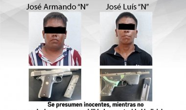 Este par fue detenido por transportar droga y armas
