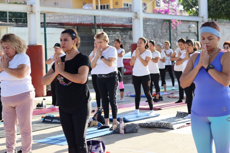 Gobierno de Jiutepec ofrece clases de yoga