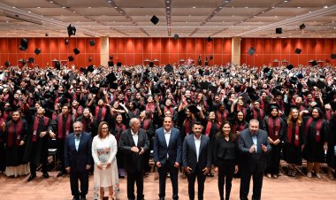 Morelos forma a profesionistas de calidad: Cuauhtémoc Blanco