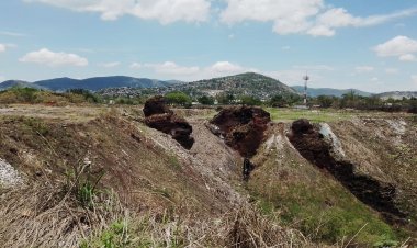 Remueven tóxicos en exmina;  vecinos temen daño a la salud