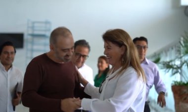 Margarita González Saravia regresó al aeropuerto Mariano Matamoros