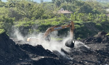 Los gases tóxicos siguen  dañando en Tezontepec