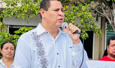 Cómplices, diputados con  TSJ, dice Juan Ángel Flores