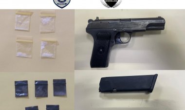 Hallan auto, motos, arma, droga en P. de Ixtla y Coatlán del Río