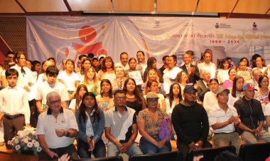 Un cuarto de siglo de INEEA dando educación a adultos