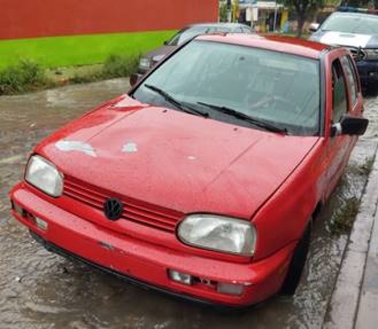 Se logró recuperar dos vehículos robados en Jiutepec y Tepoztlán