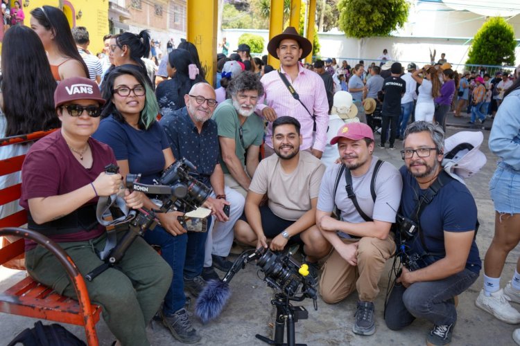 Filman un documental en Tetela del Volcán; se difunden sus tradiciones